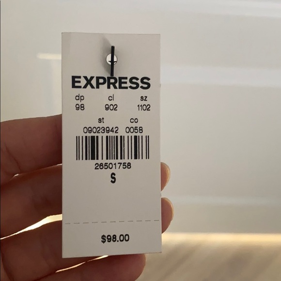 🎉 Host Pick EXPRESS Faux Fur Jacket - Picture 10 of 10